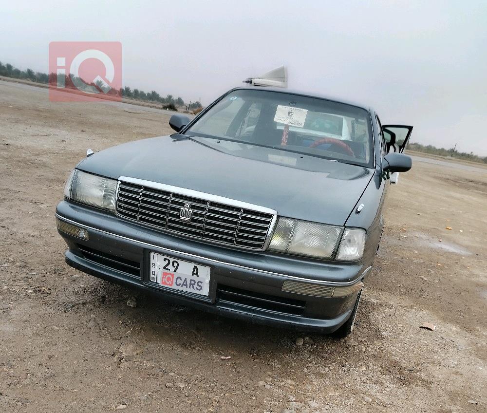 تويوتا كراون